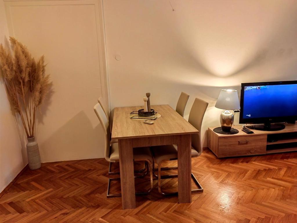 אופטיה Apartment Albina מראה חיצוני תמונה